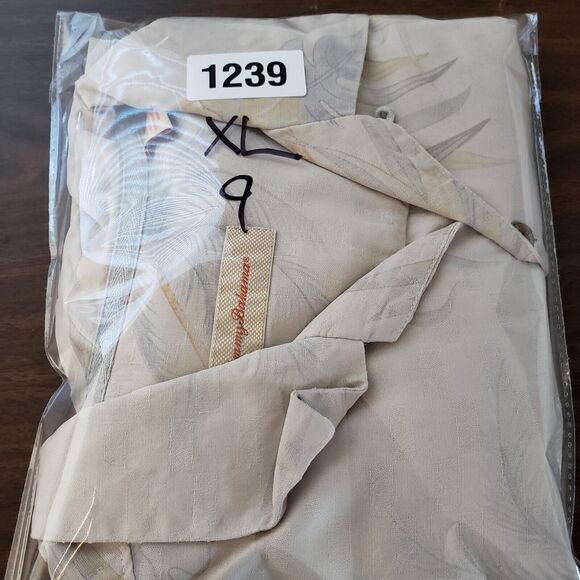 Tommy Bahama 100% Silk Hawaiian Button Up Shirt Mens Size XL Yellow Floral 52x31 - Picture 11 of 11